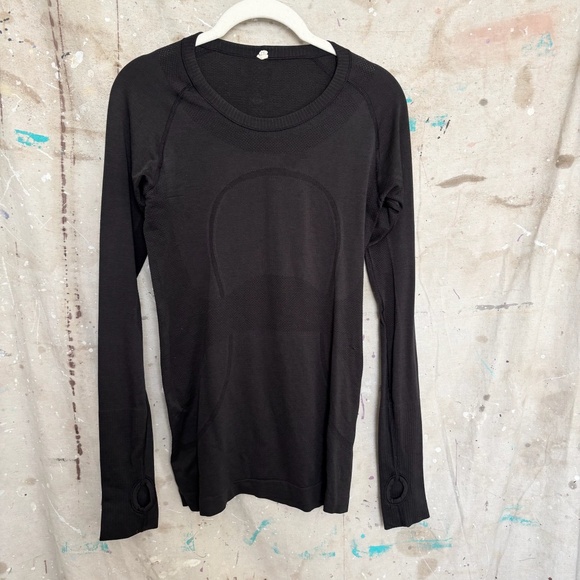 Lululemon Swiftly Tech Long Sleeve Crew - Picture 2 of 7